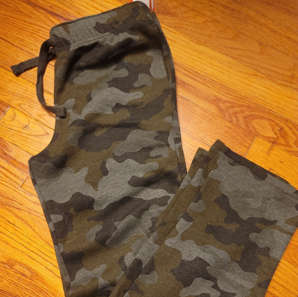 Cat & Jack Boys Green Camo Sweatpants, Size 12/14
